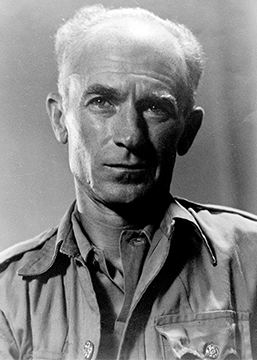 Pulitzer Prize-winning journalist Ernie Pyle in 1945; photograph by Milton J. Pike