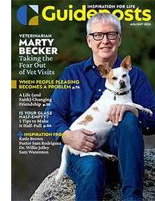 Dr. Marty Becker on the cover of the Aug-Sept 2022 Guideposts